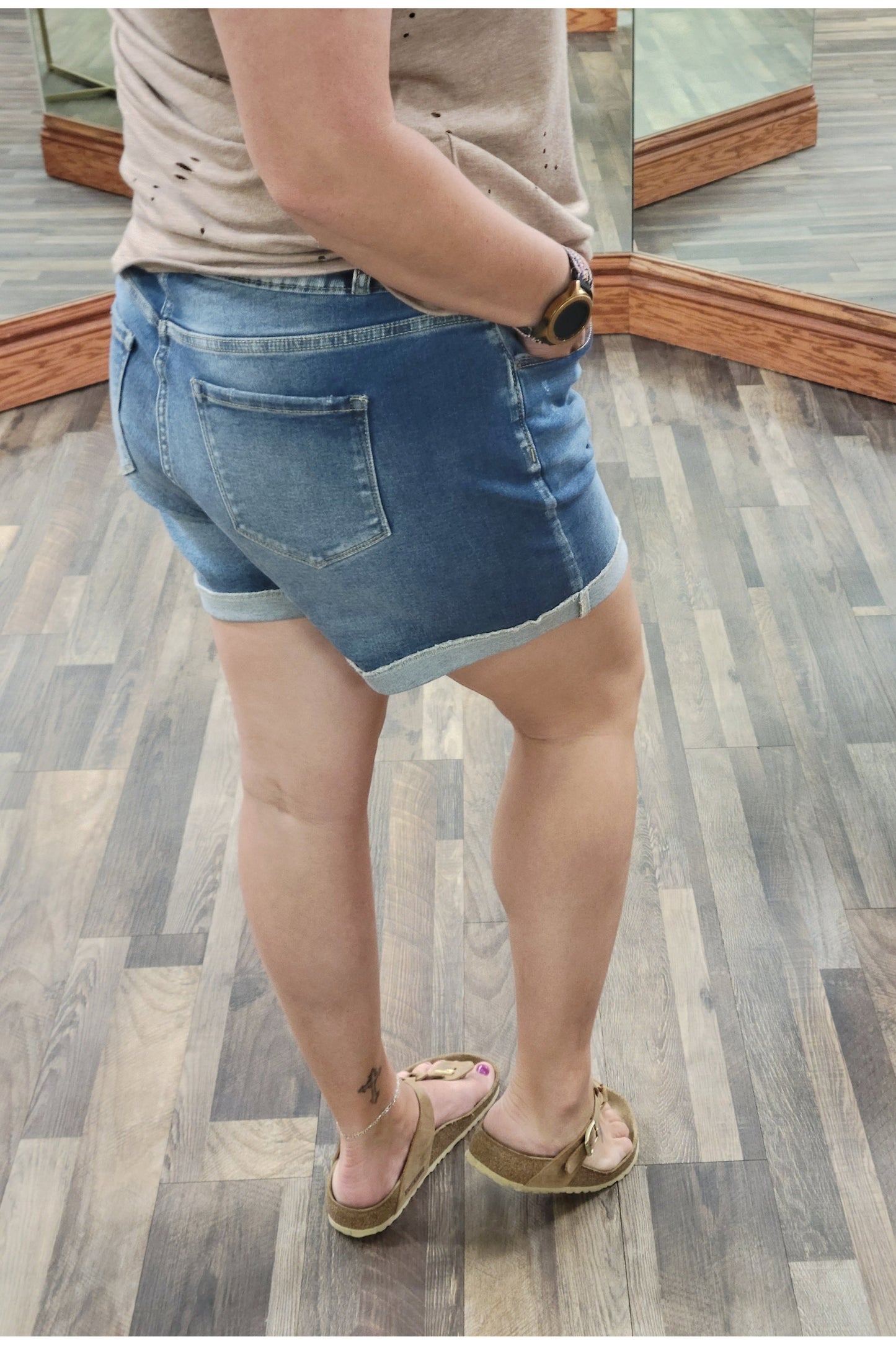 Cuffed Double Button Denim Shorts