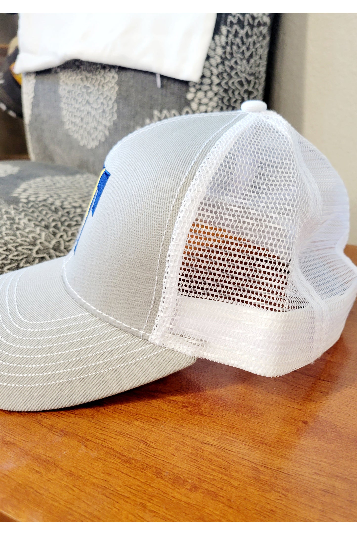 Titans "T" Mesh Back Hat
