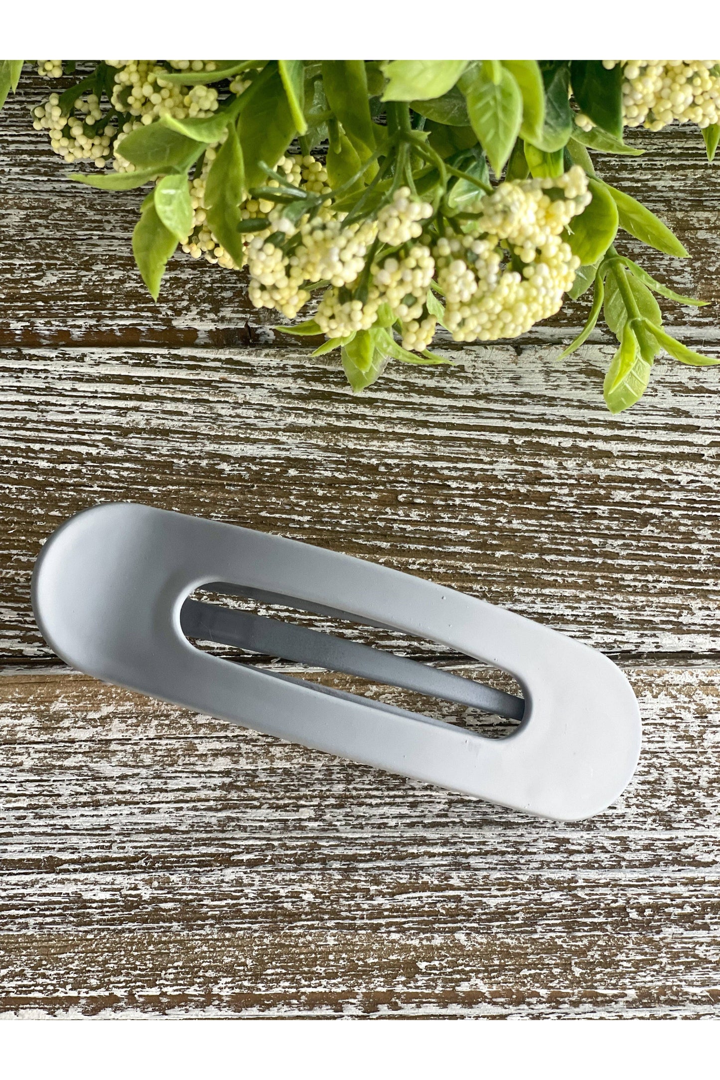 Bella Hair Clip "Gray"