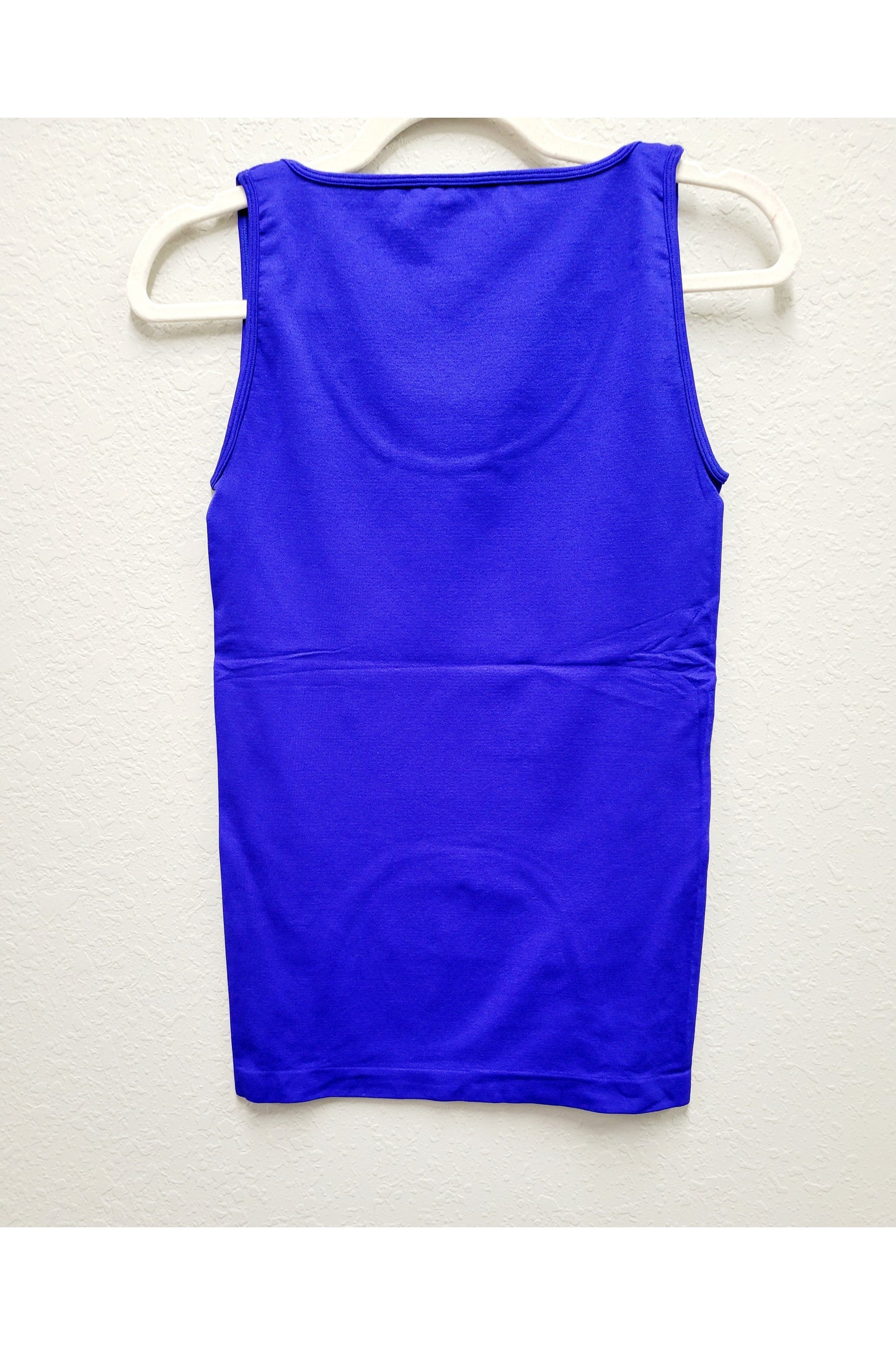Seamless Scoop Neck Tank