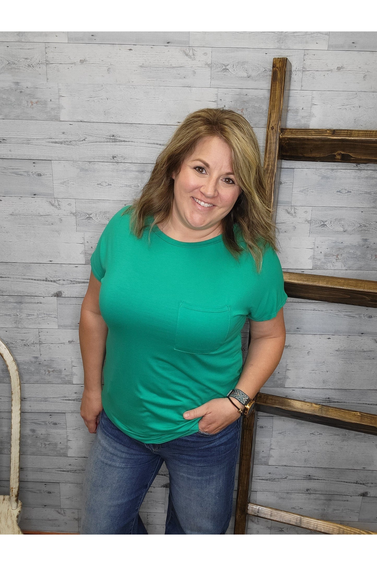 Basic Pocket Short Sleeved Green shirt