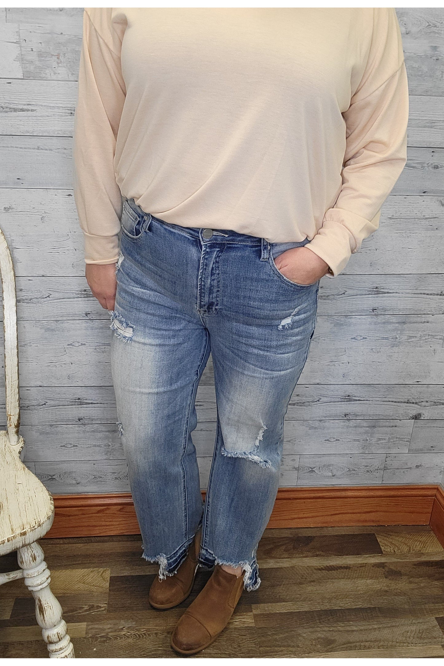 Risen High Rise Crop Straight Leg Jeans