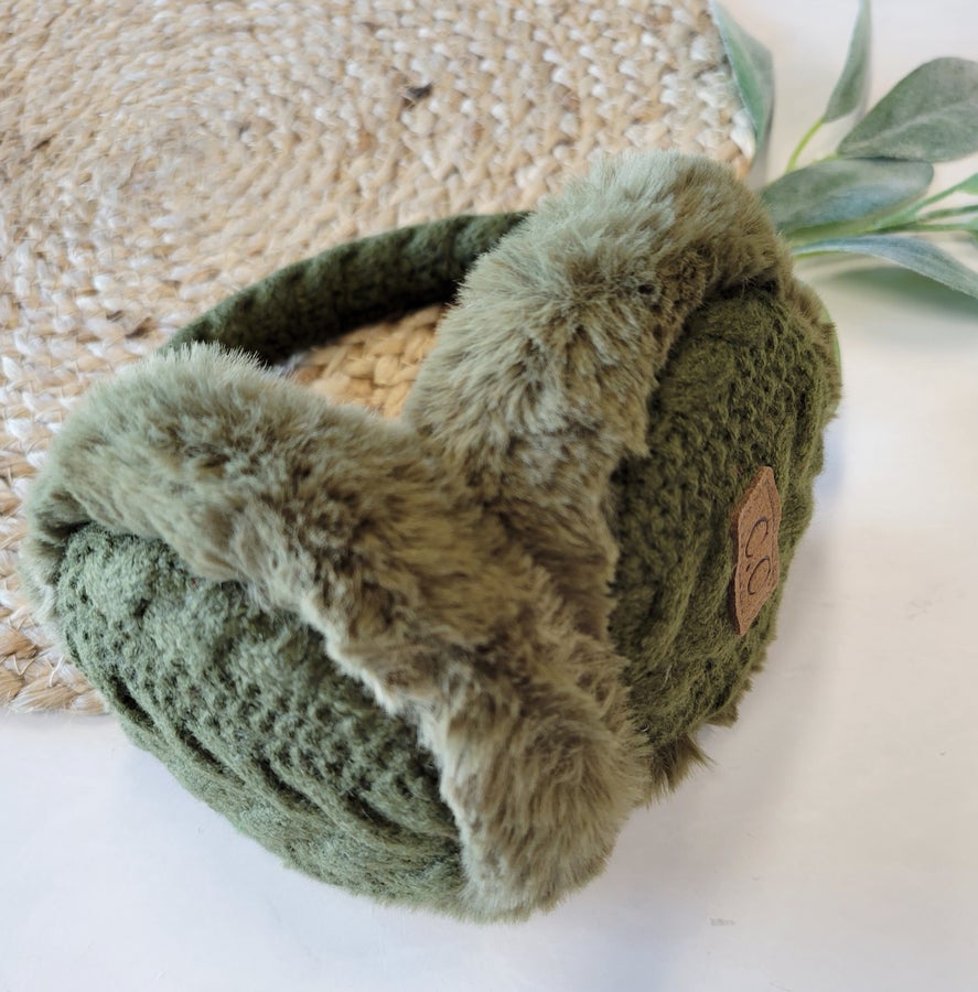Cable Knit Fur Earmuff