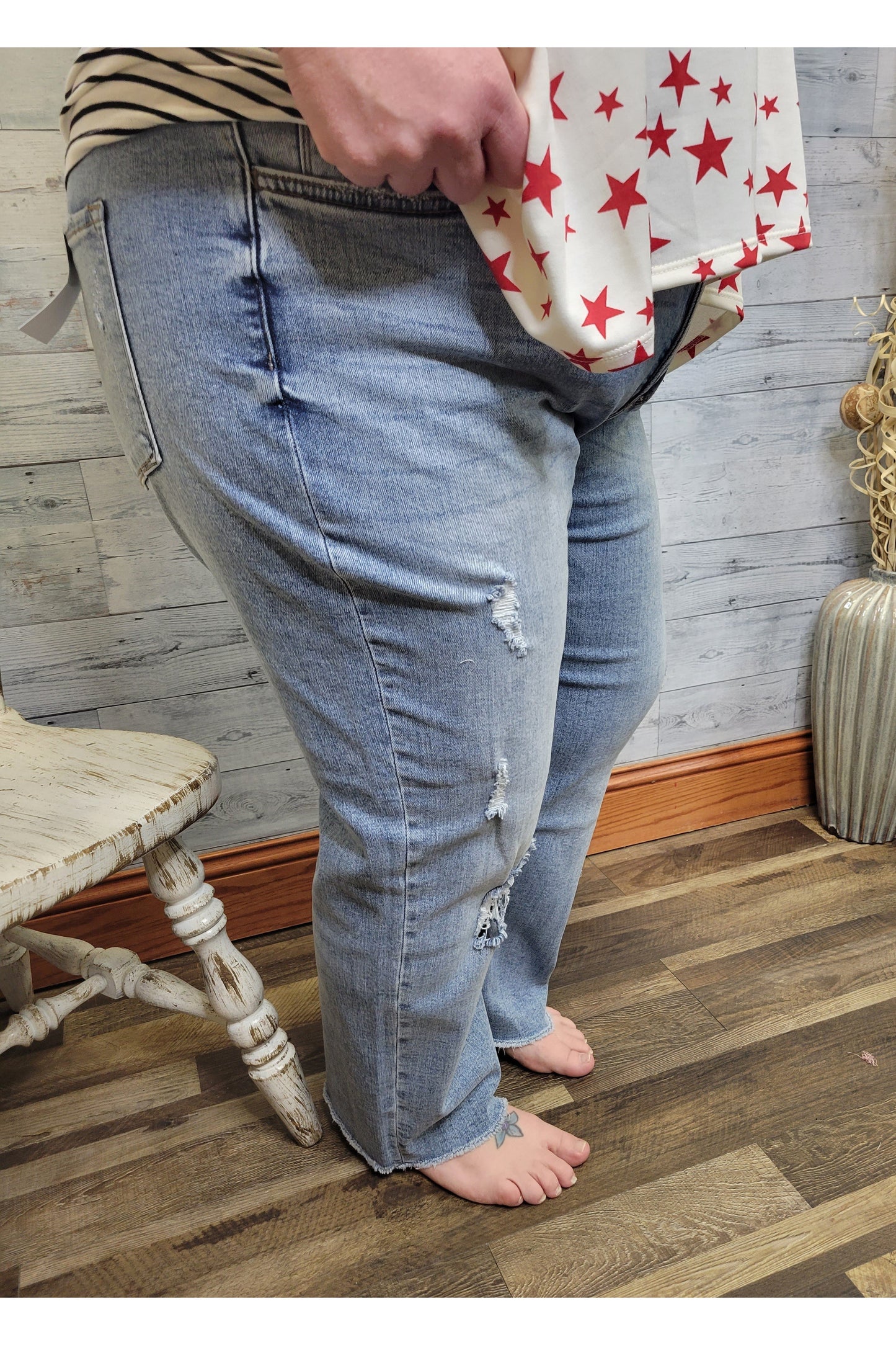 Vervet High Rise Crop Straight Leg Jeans
