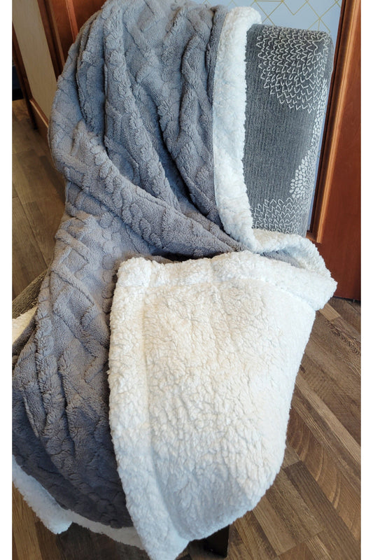 Dark Gray Plush Cable Knit Sherpa Blanket-Accessories-Revive Boutique & Floral-Revive Boutique